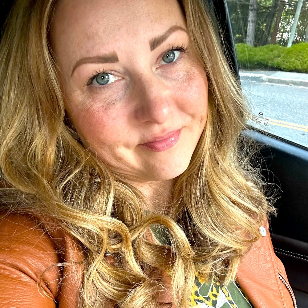 Meet your Posher, Victoria